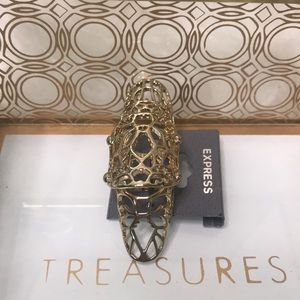 Express Gold Ring Size 6